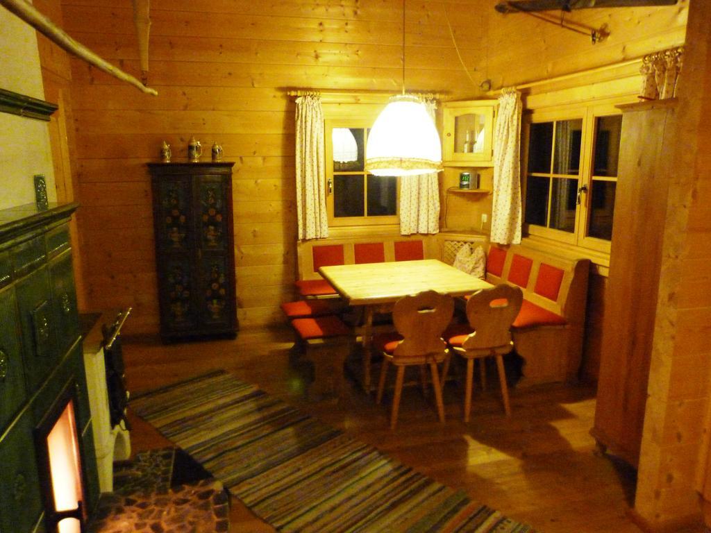 Knusperhaeusl Villa Uttendorf Luaran gambar